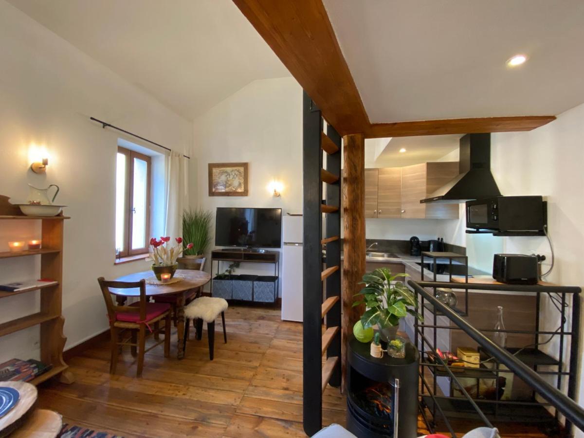 Duplex Cosy Au Coeur De Barcelonnette Apartamento Exterior foto